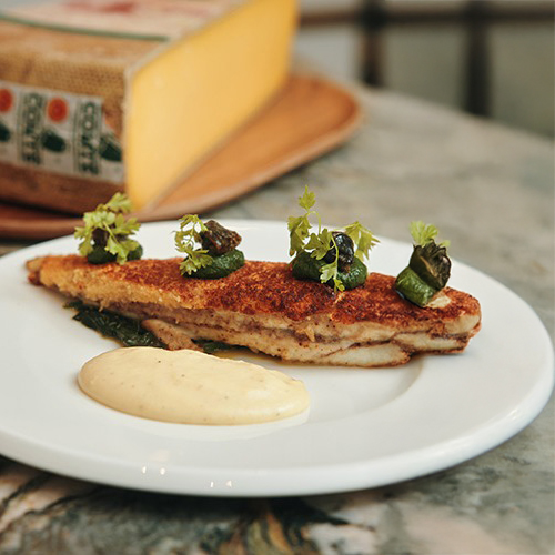 Lenguado con queso Comté, caracoles y espinacas X Sven Ornelis