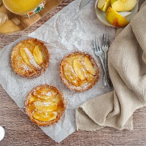 Tartaletas de manzana y comté