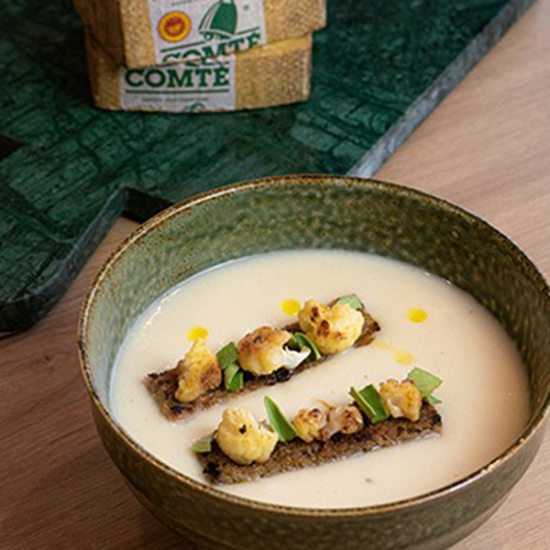 Crema de coliflor con queso Comté